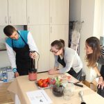 Jovenes con discapacidad intelectual de Vida autónoma en actividades cotidianas