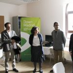 Grupo de jóvenes con discapacidad de Down Madrid y DELL