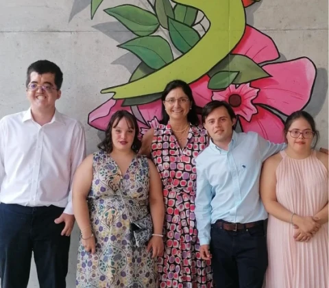 elena-escalona-con-usuarios-down-madrid